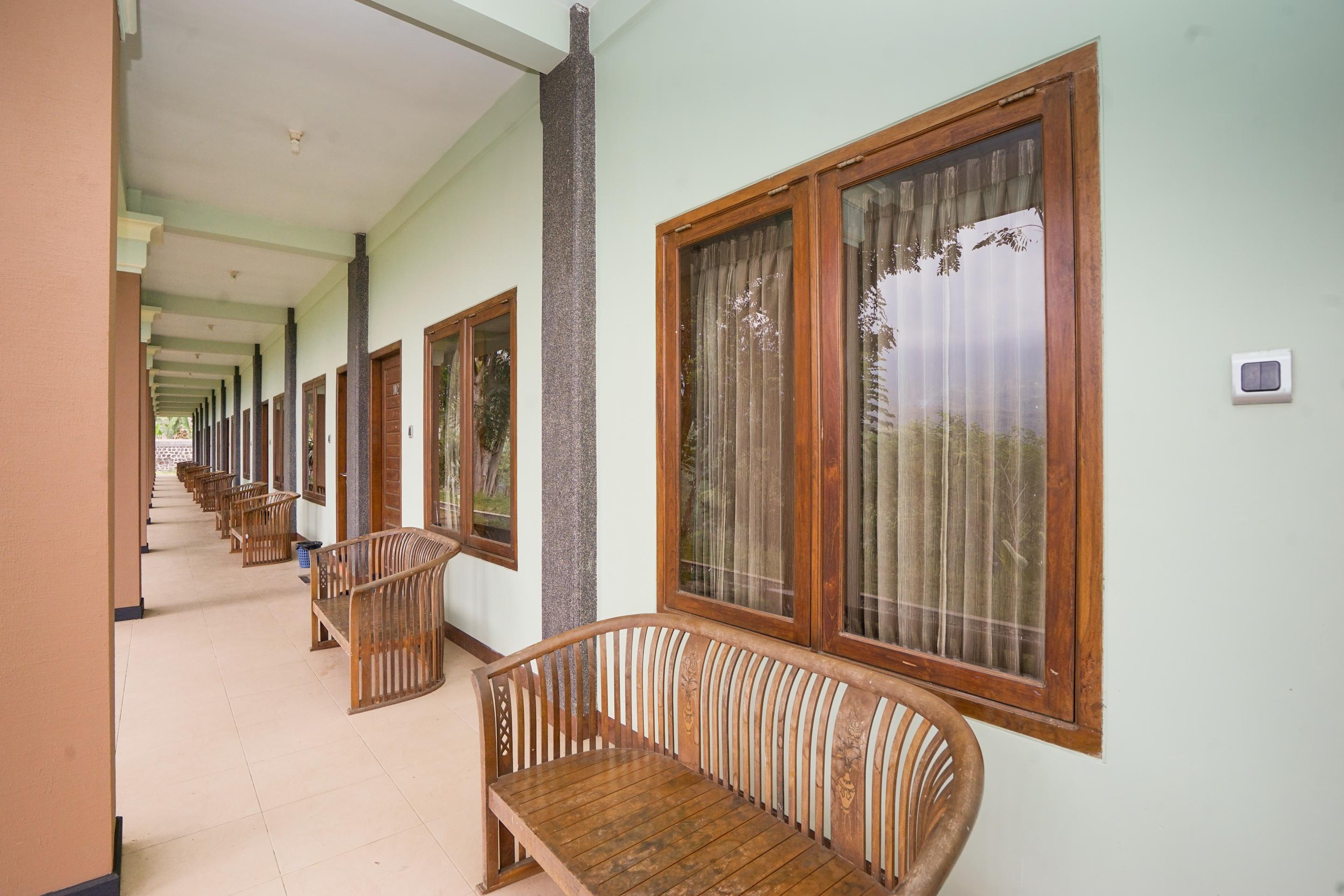 Hotel Bumi Bermi Permai Near Bermi Eco Park Mitra Reddoorz Probolinggo Luaran gambar